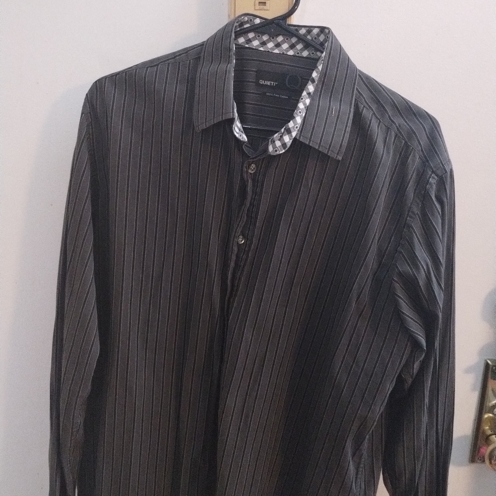 Quieti button down - Picture 2 of 3